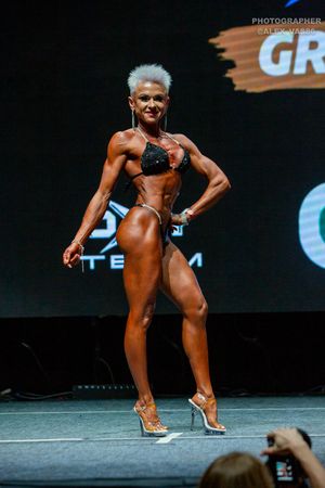 BIKINI МАСТЕРА +40